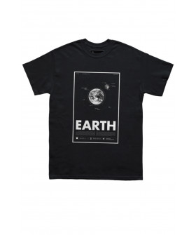 Trace of Space men's black T-shirt "Earth"