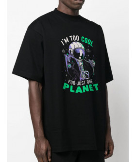 T-shirt Trace of Space Oversize men's black "I`m too cool for just one planet"