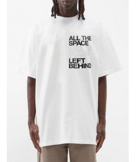 Trace of Space Oversize T-shirt for men white "All the space left behind will be filled again in time"