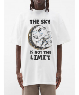 Trace of Space Oversize T-shirt for men white "The sky is not the limit"