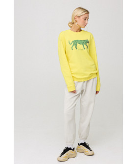 Women's sweatshirt with oversized print /no flis/ 