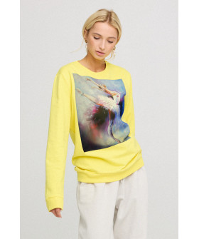 Women's sweatshirt with oversized print /no flis/ 