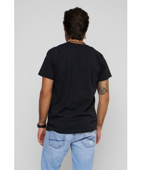 Футболка YAPPI чоловіча чорна патріотична "Свобода має кольори"