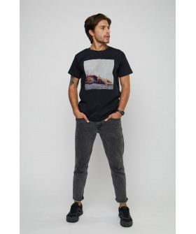 Футболка чоловіча