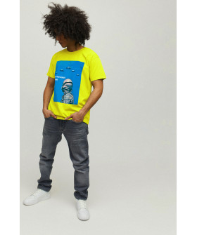 Футболка чоловіча