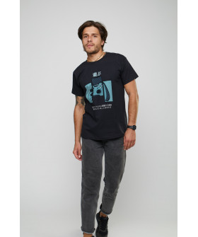 Футболка чоловіча