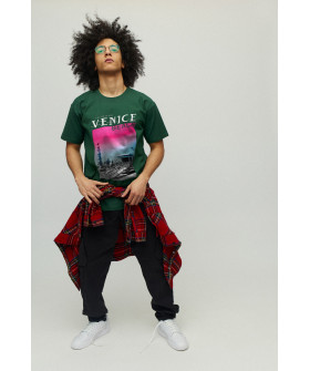 Футболка чоловіча